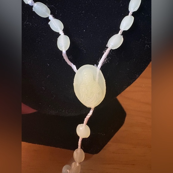 Vintage Glow in the Dark Rosary Necklace Long No Clasp Crucifix - Picture 3 of 4